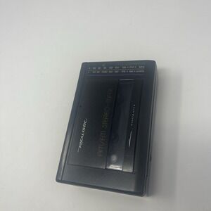 Realistic Stereo-Mate AM/FM Radio Cassette Player SCP-37 W/ Belt Clip Tested